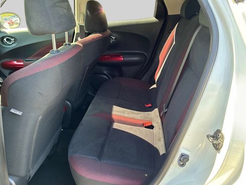 Used 2014 Nissan Juke SV AWD/4WD image 11