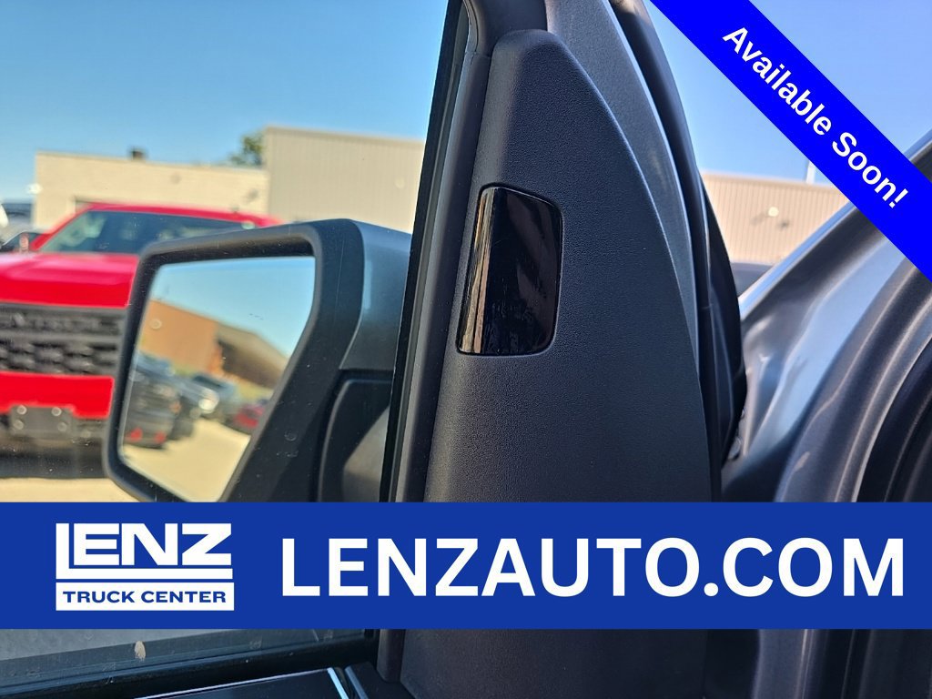 Used 2025 Ford F150 Lariat AWD/4WD image 11
