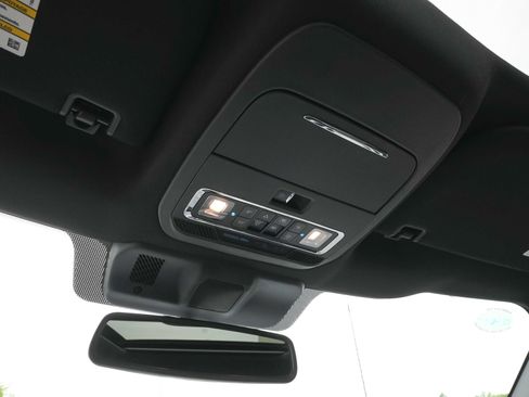 Used 2023 Ford F150 Platinum AWD/4WD image 29