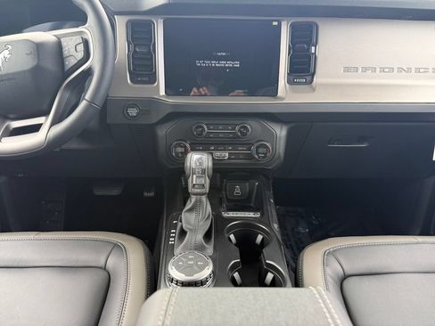 New 2026 Ford Bronco Outer Banks AWD/4WD image 43