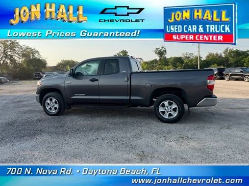 Used 2017 Toyota Tundra SR5 image 5