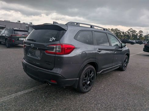 Certified 2025 Subaru Ascent Bronze Edition w/ Onyx Package AWD/4WD image 4