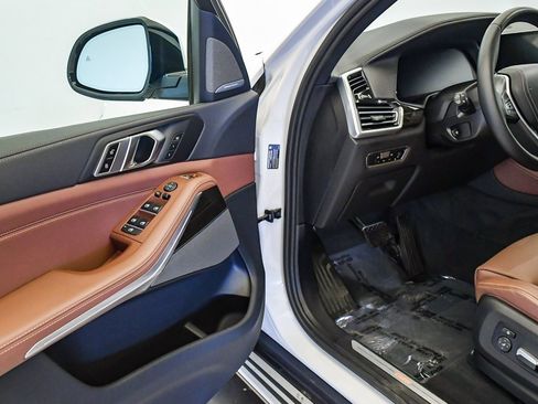 Certified 2023 BMW X5 sDrive40i w/ Premium Package image 22