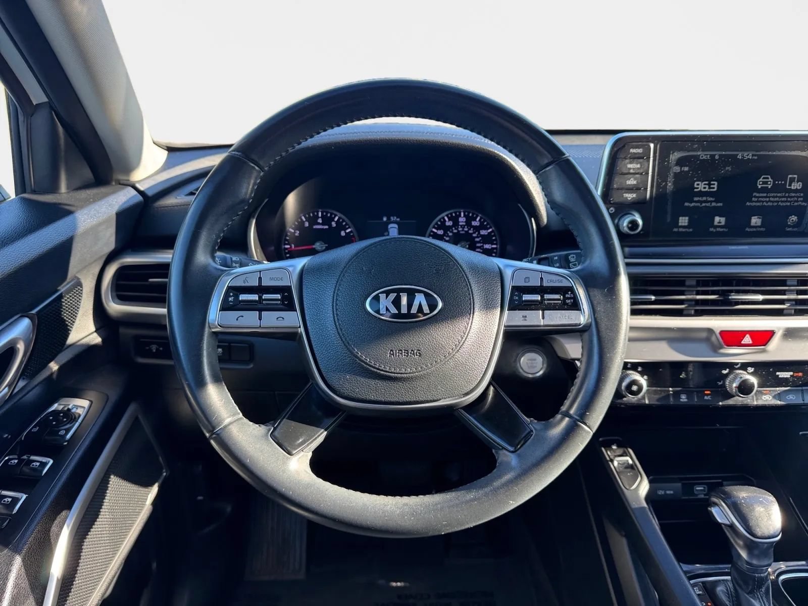 Used 2020 Kia Telluride S w/ S 8 Passenger Seating Package AWD/4WD image 16