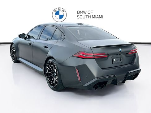 Used 2025 BMW M5 w/ Carbon Package AWD/4WD image 5