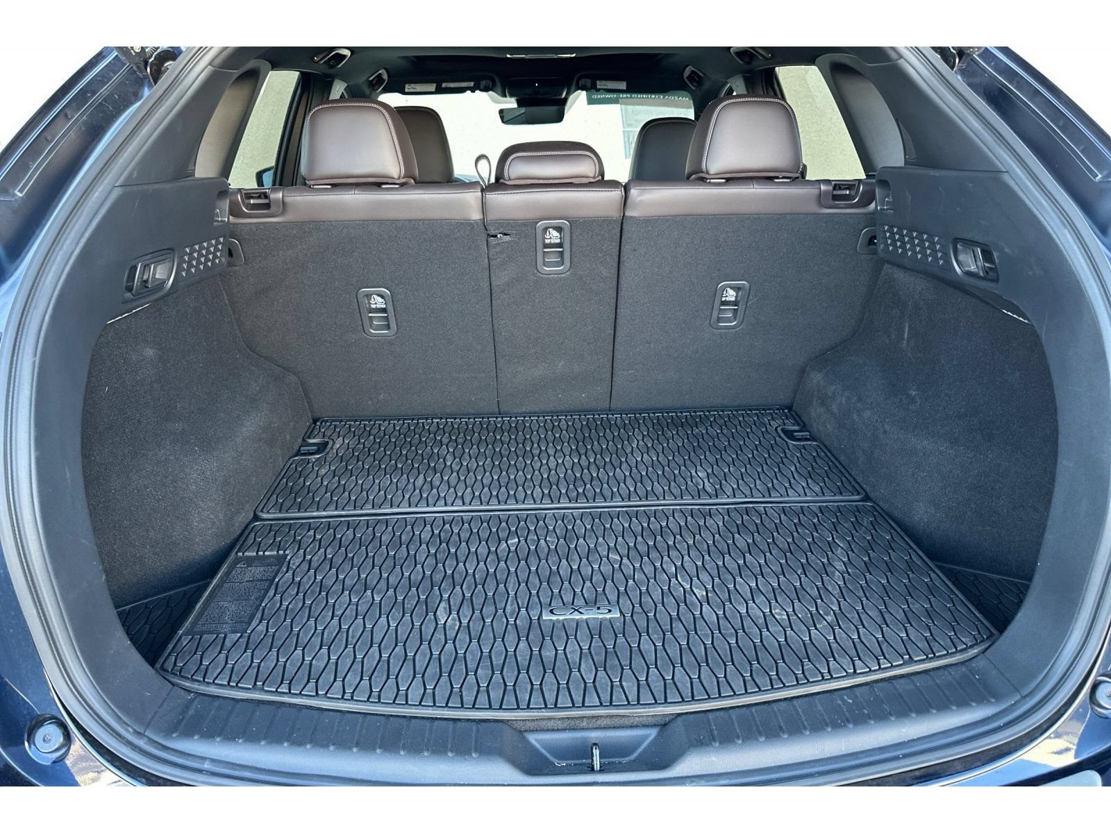 Certified 2025 MAZDA CX-5 Signature AWD/4WD image 18