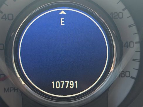 Used 2012 Cadillac SRX Luxury FWD image 13