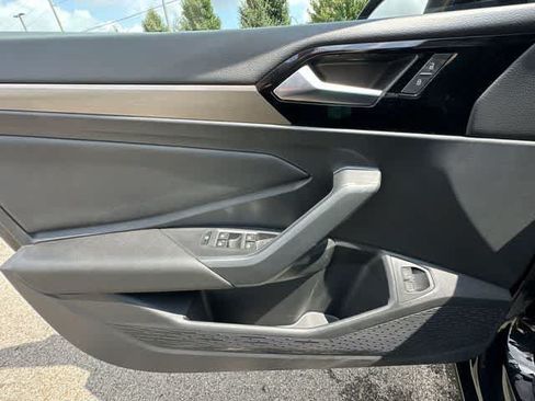 Used 2021 Volkswagen Jetta SEL Premium FWD image 19