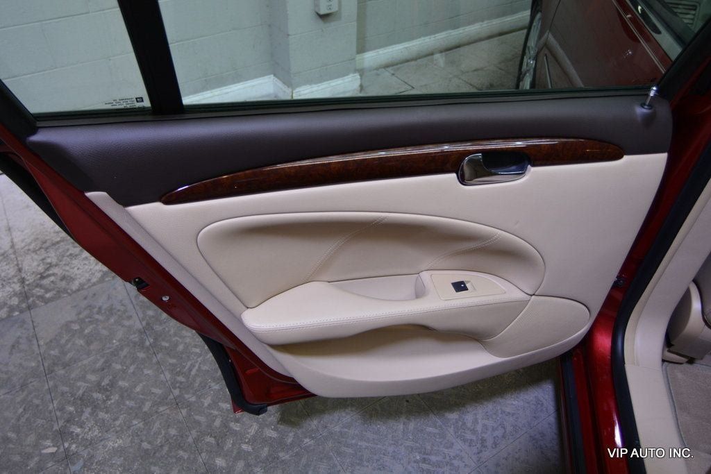 Used 2011 Buick Lucerne CXL FWD image 17