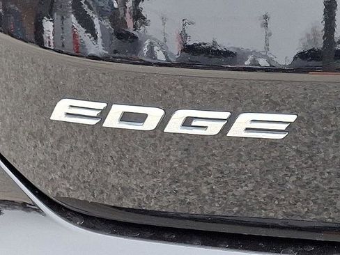 Certified 2020 Ford Edge SEL w/ Convenience Package image 29