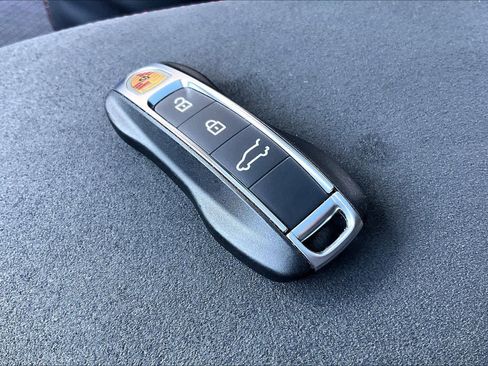 Used 2025 Porsche Cayenne GTS image 14