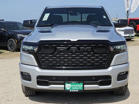 New 2026 RAM 1500 Express AWD/4WD image 3