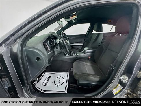 Used 2020 Dodge Charger SXT image 19