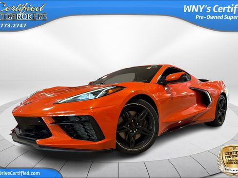 Used 2020 Chevrolet Corvette Stingray Preferred Cpe w/ 2LT Preferred Equipment Group RWD image 1