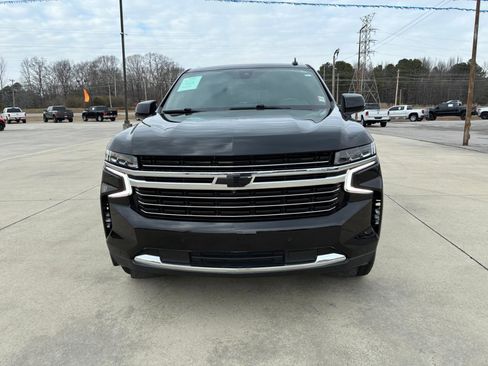 Used 2021 Chevrolet Tahoe LT w/ Luxury Package image 3