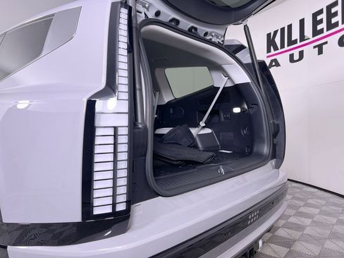 New 2026 Hyundai Ioniq 9 SEL image 23