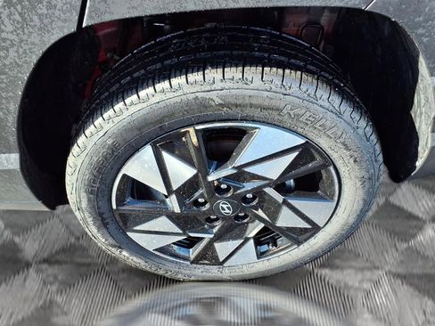 Used 2025 Hyundai Kona SEL image 19