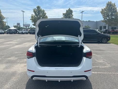 Certified 2023 Nissan Sentra SV FWD image 7