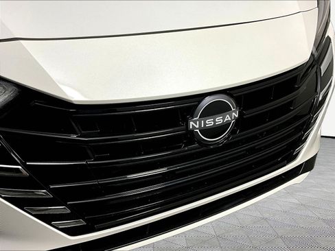 Certified 2025 Nissan Versa SV w/ Trunk Package FWD image 32