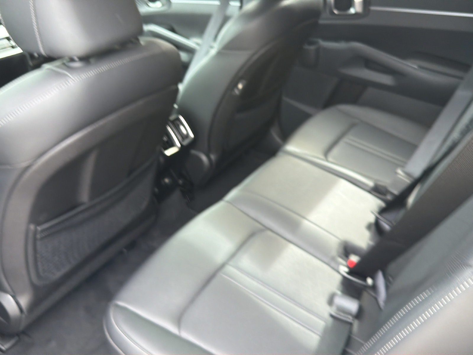 Used 2023 Kia Sorento S FWD image 33