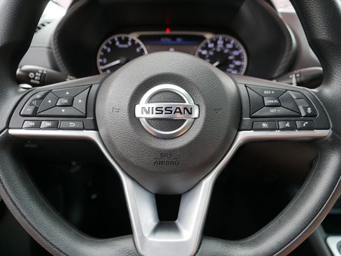 Certified 2023 Nissan Sentra SV FWD image 25