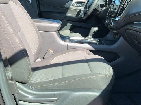 Used 2020 Chevrolet Traverse LS image 21