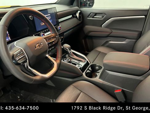 Used 2023 Chevrolet Colorado Z71 w/ Z71 Convenience Package 2 AWD/4WD image 16
