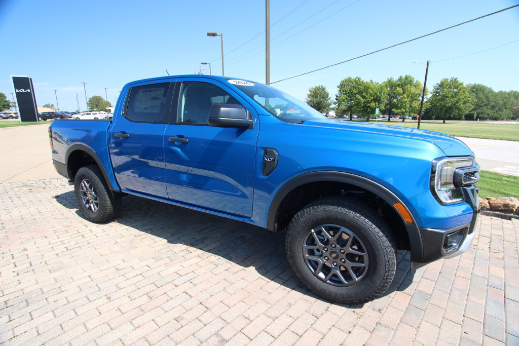 New 2026 Ford Ranger XLT w/ Equipment Group 301A High AWD/4WD image 3