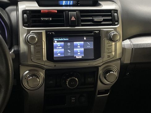 Used 2016 Toyota 4Runner SR5 image 31