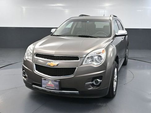 Used 2011 Chevrolet Equinox LT w/ Chrome Appearance Package image 12
