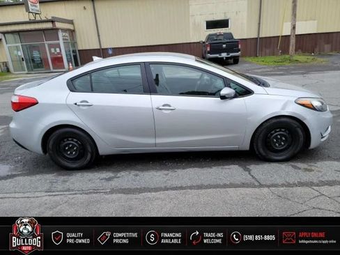 Used 2015 Kia Forte LX FWD image 5