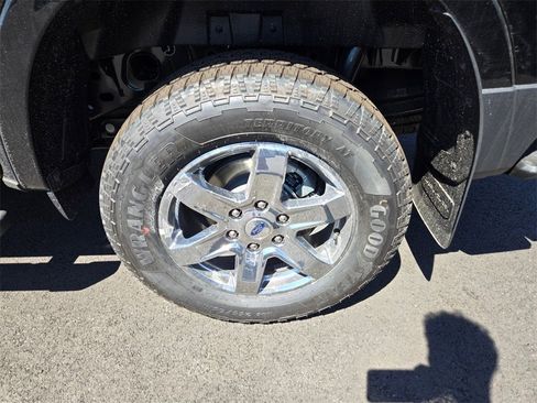 New 2025 Ford Ranger XLT w/ Chrome Accent Package image 9