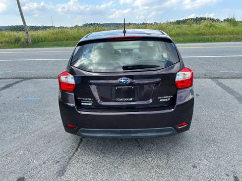 Used 2013 Subaru Impreza 2.0i Premium AWD/4WD image 6