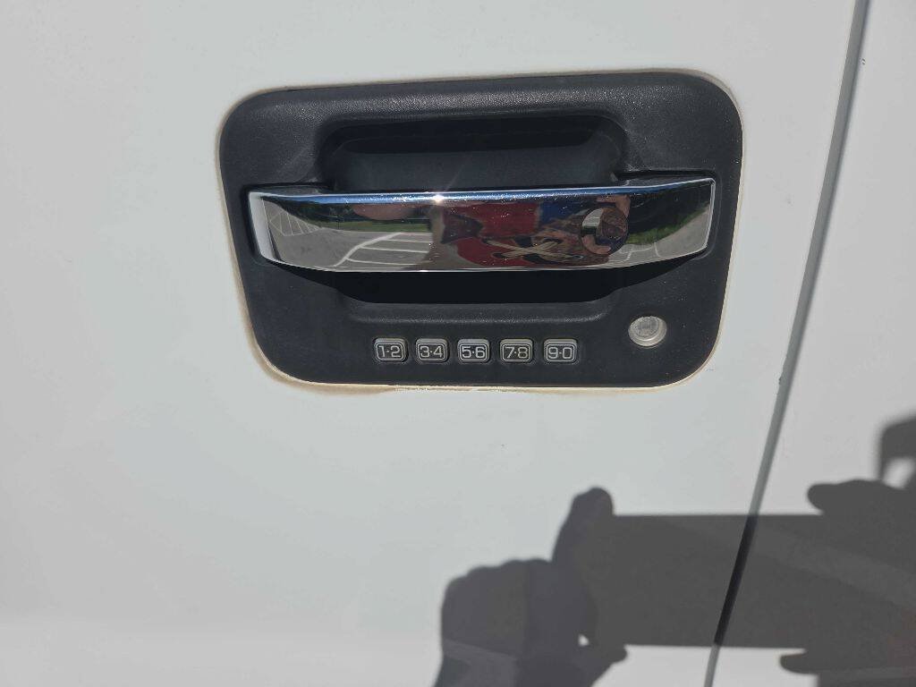 Used 2013 Ford F150 XLT w/ XLT Chrome Pkg AWD/4WD image 17