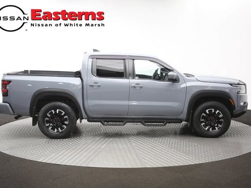 Used 2023 Nissan Frontier PRO-4X w/ Technology Package AWD/4WD image 41