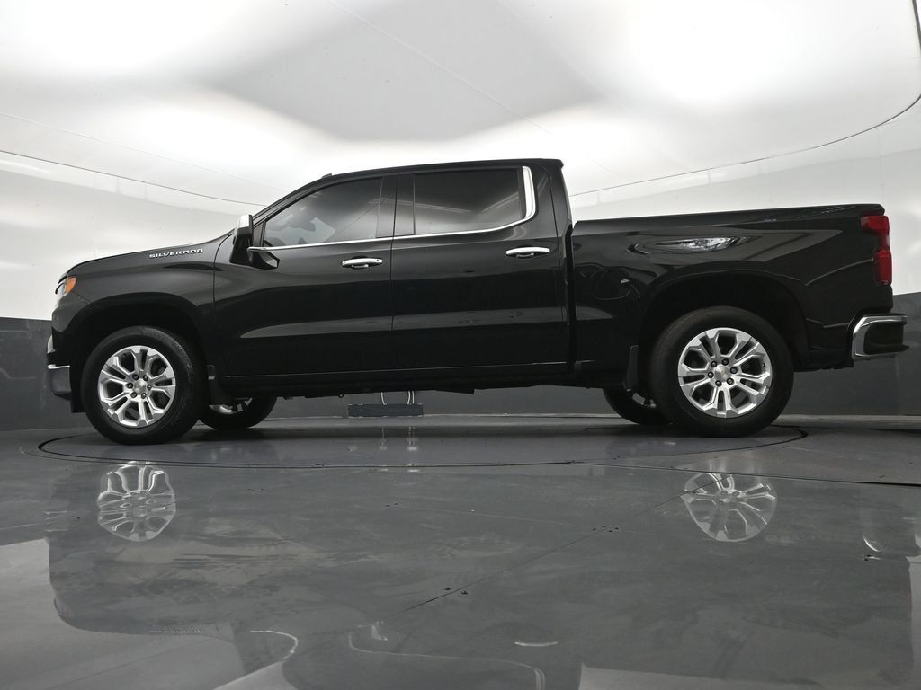 Used 2023 Chevrolet Silverado 1500 LTZ RWD image 26