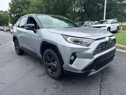Used 2020 Toyota RAV4 XSE AWD/4WD image 7