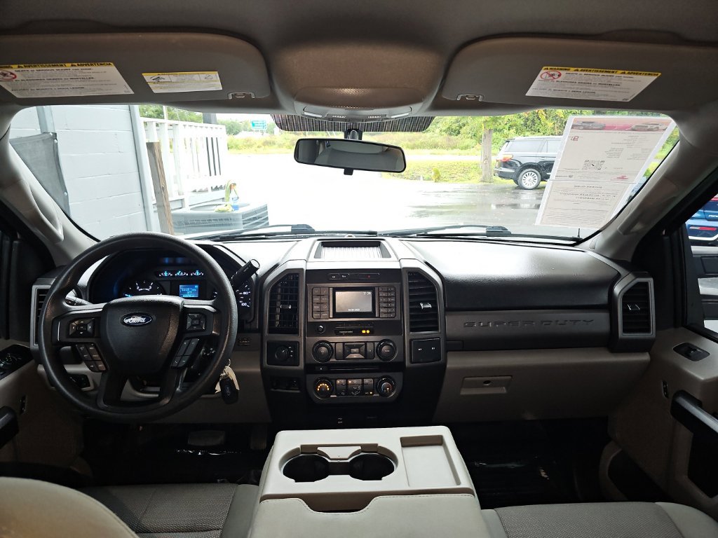 Used 2018 Ford F350 XL w/ Power Equipment Group AWD/4WD image 15