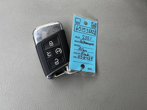 Used 2021 Volkswagen Atlas SEL Premium AWD/4WD image 30