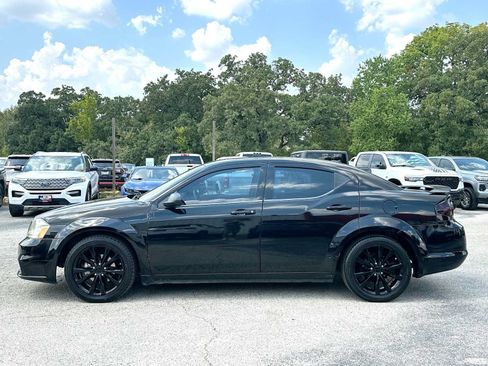 Used 2013 Dodge Avenger SE FWD image 12