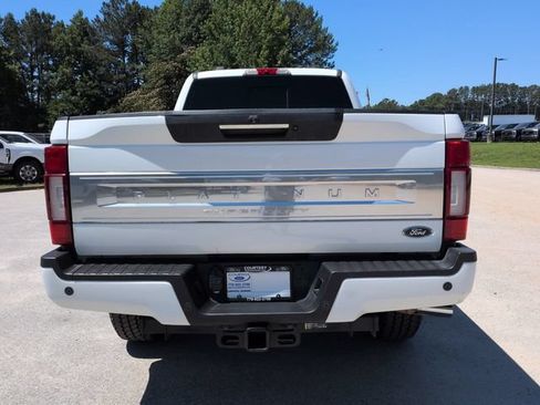 Used 2022 Ford F350 Platinum AWD/4WD image 6