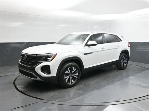 New 2026 Volkswagen Atlas Cross Sport SE image 1