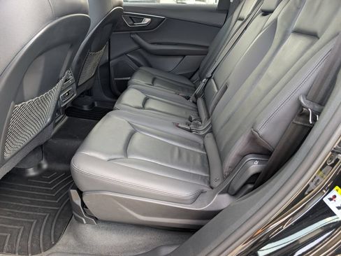 Used 2022 Audi Q7 3.0T Premium Plus AWD/4WD image 13
