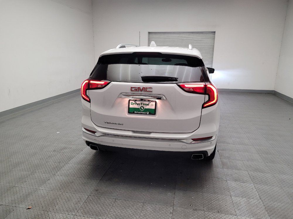 Used 2018 GMC Terrain Denali w/ Driver Alert Package II FWD image 7