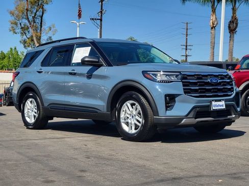 Used 2026 Ford Explorer Active w/ Active Comfort Package RWD image 30
