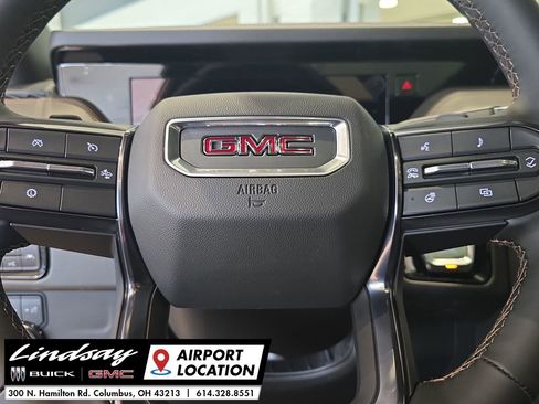 New 2026 GMC Yukon AT4 image 3