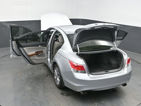 Used 2012 Honda Accord EX-L image 41