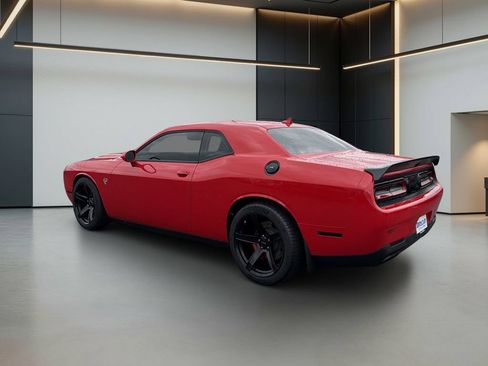 Used 2019 Dodge Challenger SRT Hellcat w/ Laguna Leather Package RWD image 3
