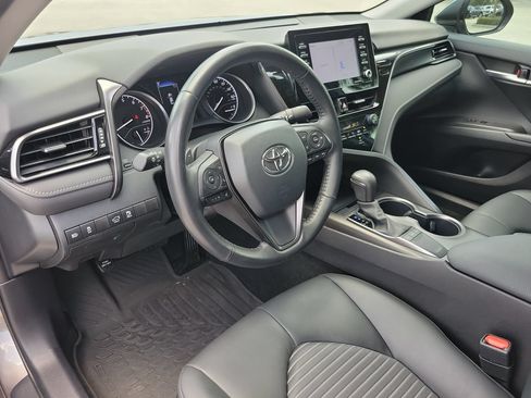 Used 2024 Toyota Camry SE FWD image 15