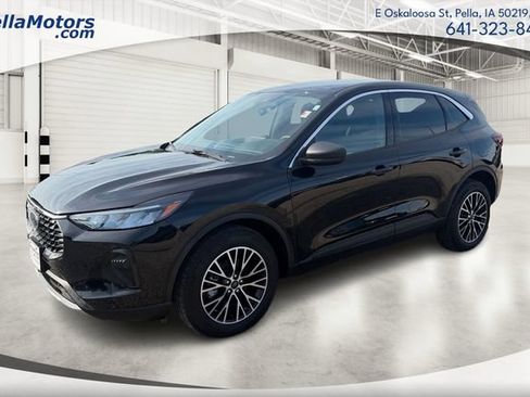 Used 2023 Ford Escape Active w/ Tech Pack #1 AWD/4WD image 8